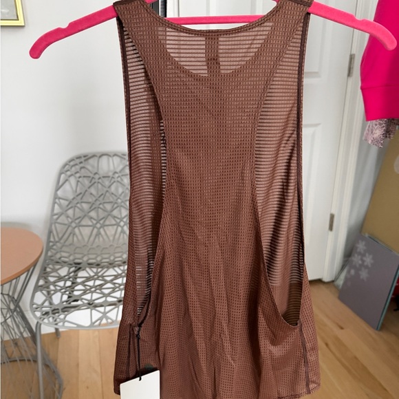 lululemon athletica Brown Mesh Tank Top LAB W Grid Mesh
Training Tank Graphic 2 - Picture 10 of 10